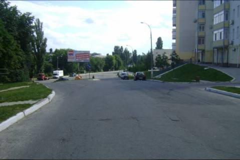 Билборд A в Вышгороде, 3x6  вул.Кургузова ,11 магазин меблів Комфорт (розподільник) напрямок вул.Грушевського фото 1