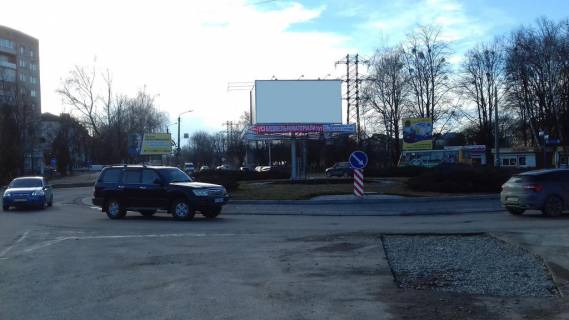 Нестандарт A в Ивано-Франковске, 0.5х7.6  Петлюри, Чорновола, Довженка фото 1