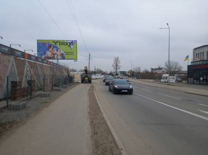 Билборд  в Ивано-Франковске, 3х6  Набережна фото 1