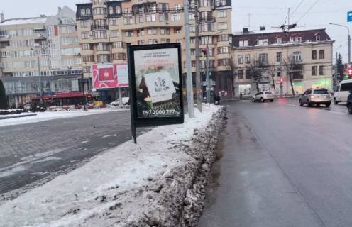 Ситилайт B в Ивано-Франковске, 1.8х1.2  вул. Бандери-Незалежності драмтеатр №1 ст. Б фото 1