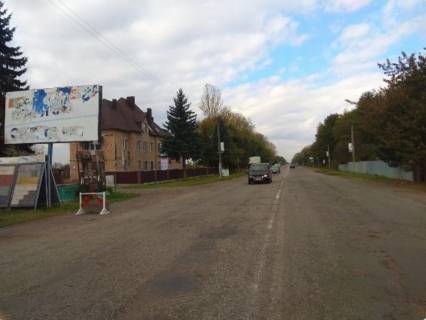 Билборд B в Тысменице, 3х6  Галицька (траса Тисмениця-Ів.Франківськ) ст.Б фото 1