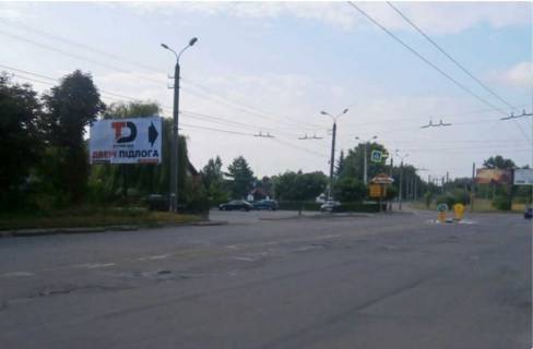 Билборд B в Ивано-Франковске, 3х6  Івасюка - Незалежності (АЗС, гот.Легенда) Б фото 1