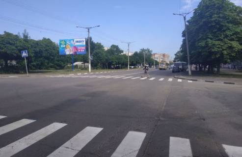 Билборд B в Калуше, 3х6  Калуш, Винниченка (навпроти маг. Вінісін) центр, ст. Б фото 1