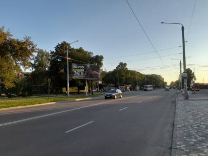Билборд B в Ивано-Франковске, 3х6  Мазепи Липки, Електросвіт, АС#3, Фокстрот, Сільпо, Comfy, ст.Б фото 1