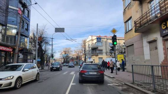 Сiтiлайт A у , , 1.8х1.2  Вовчинецька, Василіянок, Грушевського Фото 1