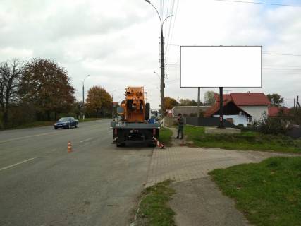 Билборд  в Ивано-Франковске, 3х6  Карпатська фото 1
