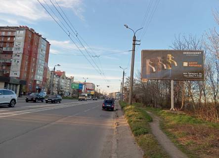 Билборд  в Ивано-Франковске, 3х6  Івасюка фото 1