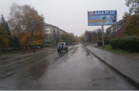 Билборд  в Ивано-Франковске, 3х6  Грушевського фото 1