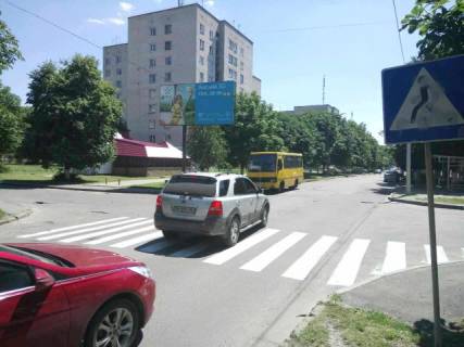 Билборд B в Луцке, 3х6  б-вар Дружби Народів, 2 фото 1