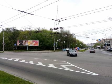 Білборд, Бігборд (Борд)  A у Чернігові, 6х3  вул. Шевченка х проспект Левка Лук'яненка (Технологічний університет) (права) в статичному стані Фото 1