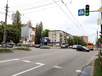 Билборд B в Чернигове, 71б  проспект Перемоги х вул. Жабинського (сторона Б) фото 1