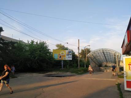 Билборд A в Чернигове, 26  вул. Текстильників (перехід з району Шерстянка на ринок і до зупинок) фото 1