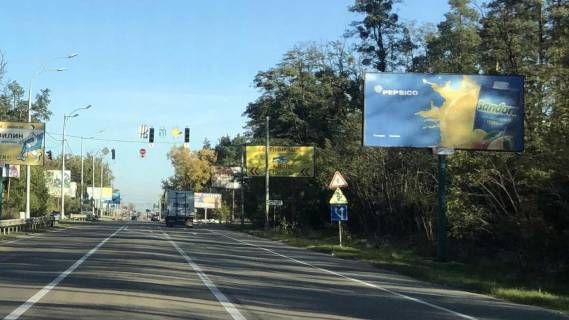 Билборд A в Вышгороде автомобільна дорога Р-02 “Київ-Іванків-Овруч”, 400 м. до повороту на вул. Богатирська, у напрямку з м. Київ у м. Вишгород, праворуч фото 1