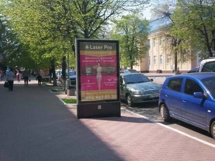 Ситилайт B в Кременчуге, 1,2х1,8  вул. Соборна - вул. М. Залудяка (1,27 х 1,87 м.) фото 1