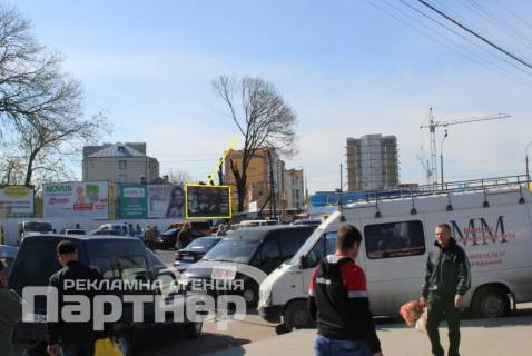 Білборд, Бігборд (Борд)  A у Тернополі, 3х6  Шептицького Фото 1