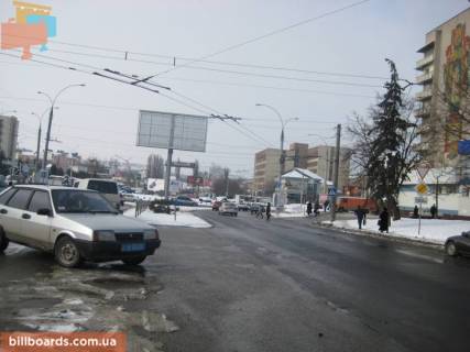 Призма A в Черновцах, 6x3  Незалежності-Червоноармійська - 145332 фото 1