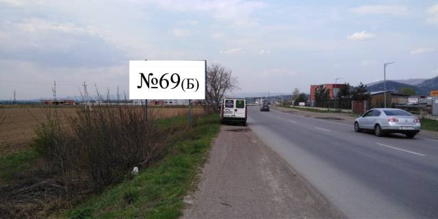 Билборд B в Мукачеве, 3x6  вул. Автомобілістів фото 1