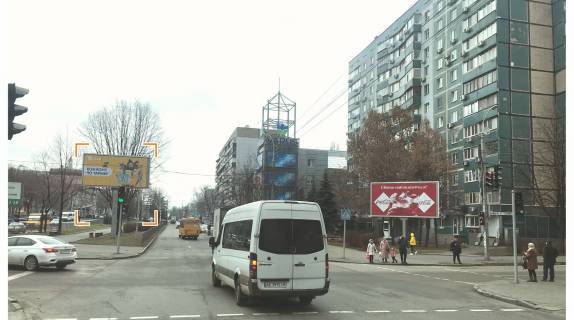 Призматрон, Призма Р/П у Дніпро (Дніпропетровськ), 3х6  Поля ін. - Антоновича вул., В центр - 218174 Фото 1