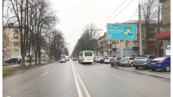 Призматрон, Призма A у Дніпро (Дніпропетровськ), 3х6  Незалежності (Титова) вул., 25, к Олександра Поля (Кірова) ін. - 8416 Фото 1