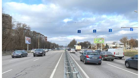 Призма A в Днепр (Днепропетровск), 3х6  Запорізьке шосе - Космічна вул., в центр - 218192 фото 1