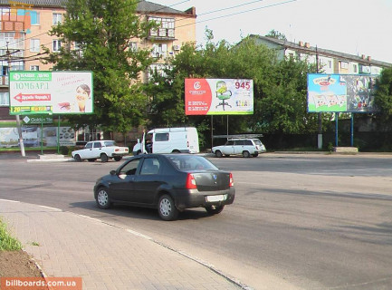 Билборд A в Кропивницкий (Кировоград), 3х6  Площа Дружби Народів - вул. Маланюка фото 1
