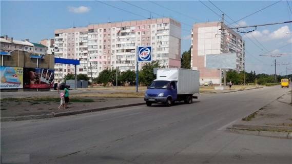 Билборд B в Кропивницкий (Кировоград), 3х6  вул. Ген. Жадова, АТБ, магазини фото 1