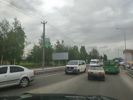 Нестандарт A у Білогородці вул. Володимирська, після кола в напрямку Києва Фото 1