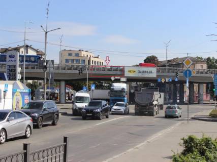 Нестандарт A в Киеве, 2х8  Столичне шосе, проспект Науки (зліва) фото 1