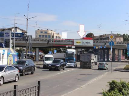 Нестандарт A в Киеве, 2х8  Столичне шосе, проспект Науки (зправа) фото 1