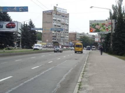 Билборд A в Запорожье пр.Соборний – дамба, 111а, банк, ст.А (призматрон) фото 1