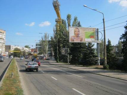Призматрон, Призма A у Запоріжжі, 6x3  пр.Соборний – дамба, 111а, банк, ст.А (призматрон) - 384619 Фото 1