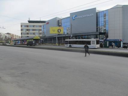 Билборд A в Запорожье пр.Соборний — пл.Вернадського (Пушкіна) (призматрон) фото 1
