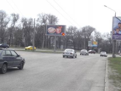 Призматрон, Призма B у Запоріжжі пр.Соборний -вул.Б.Хмельницького, ст.Б (рух до греблі) (призматрон) - 251907 Фото 1