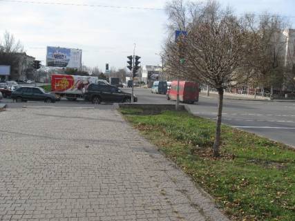 Призма A в Запорожье пр.Металургів -вул.Б.Хмельницького, рух від пр.Соборного (призматрон) - 439151 фото 1