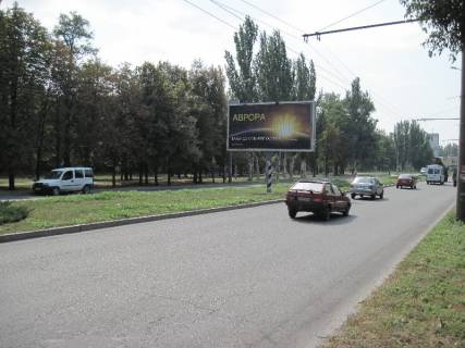 Призматрон, Призма A у Запоріжжі вул.П.Сагайдачного(Бородинська), 6,  рух до райадміністрації (призматрон) - 439098 Фото 1