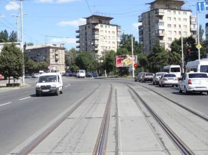Призма A в Запорожье пр.Соборний,22 -вул.Поштова, - маг.“Сігнал” (призматрон) - 251884 фото 1