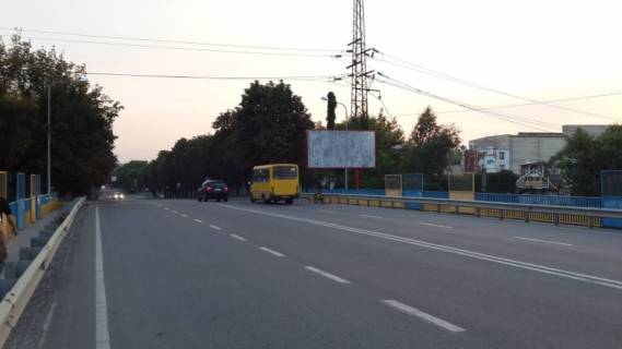 Билборд A в Львове, 3х6  Левандовская ул. фото 1