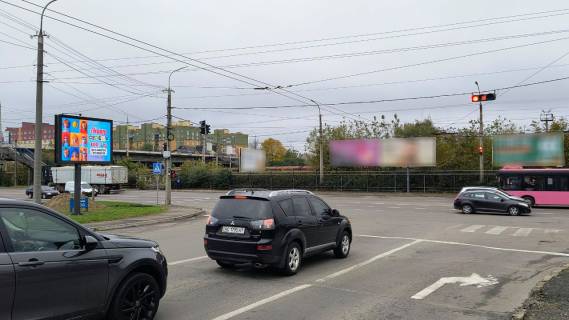 Видеоборд A у Луцьку, 3.2*2.24м  на розі вул.Карпенка Карого та пр.Перемоги (АЗС Укрпетроль) - 581102 Фото 1