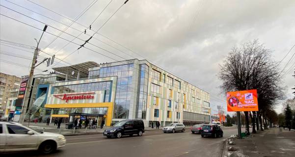 Видеоборд A в Луцке, 3.2*2.24м  пр.Василя Мойсея 2 - 556313 фото 1