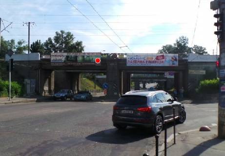 Нестандарт A в Киеве Федорова ул. (4)  фото 1