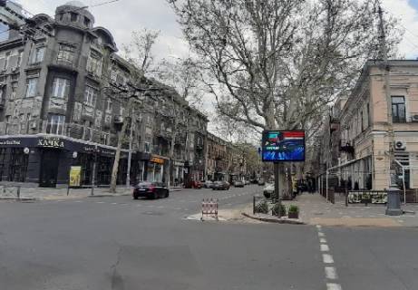 Нестандарт  у Одесі Троицкая ул., 35 Фото 1