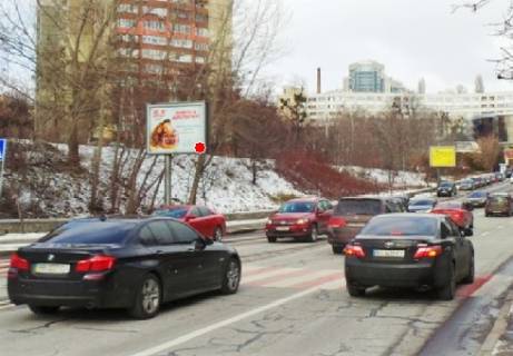 Скроллер B в Киеве Старонаводницкая ул., 8а - 318405 фото 1