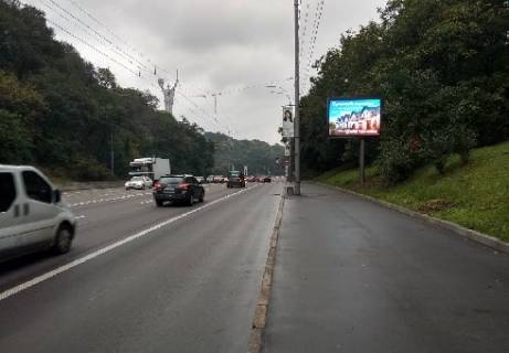 Видеоборд A в Киеве, 2.32x3.14  Дружбы Народов бул. (АЗС "Socar"), (разрешение 480х336) - 410009 фото 1