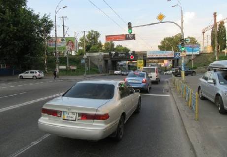 Нестандарт A в Киеве, 2x8  Федорова ул. (4)  фото 1