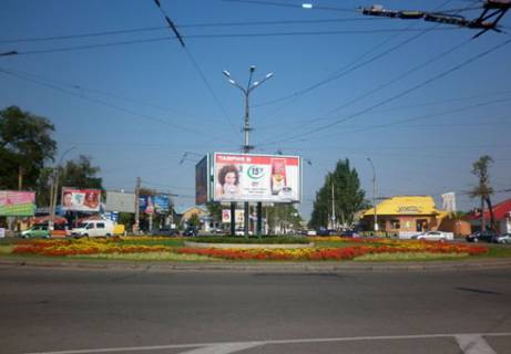 Призма A в Николаеве Центральний просп. (Леніна просп.). - Аркасівська вул. (Пушкінська) ., кольцо - 238182 фото 1