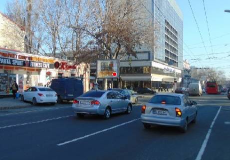 Скролер, Скрол A у Одесі М. Арнаутская ул., 56 - Ришельевская ул. - 320302 Фото 1