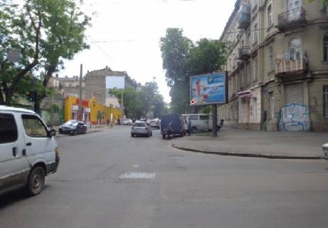 Скролер, Скрол A у Одесі, 2.32x3.14  Осипова вул. - Троїцька вул., 17 - 13382 Фото 1