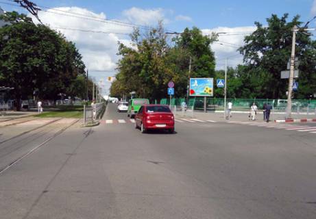 Скроллер A в Харькове, 2.32x3.14  Восстания пл. - Броненосца Потемкина ул. - 14074 фото 1