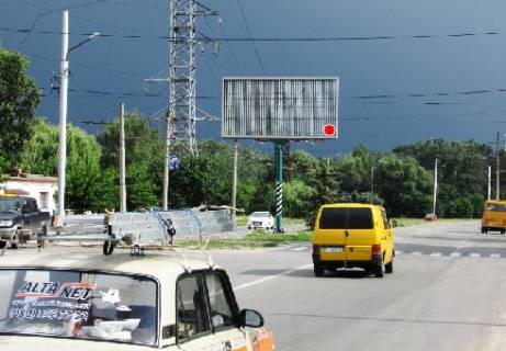 Призматрон, Призма A у Полтаві, 3x6  Мира пр. - Миру вул. - 160073 Фото 1