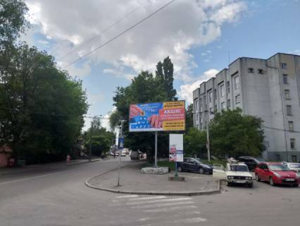 Билборд A в Ровно, 6x3  перехр. вул. Пересопницька-Пирогова фото 1